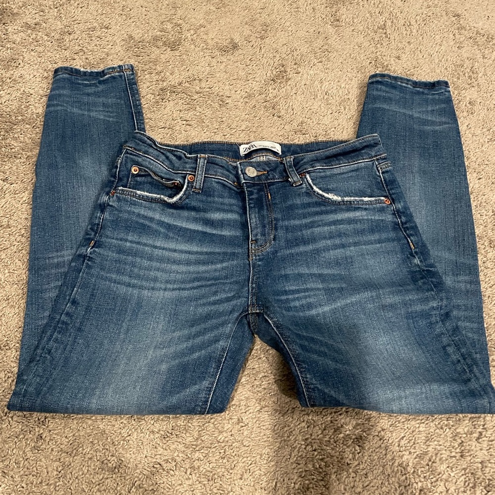 Zara Mid Rise Skinny Jeans